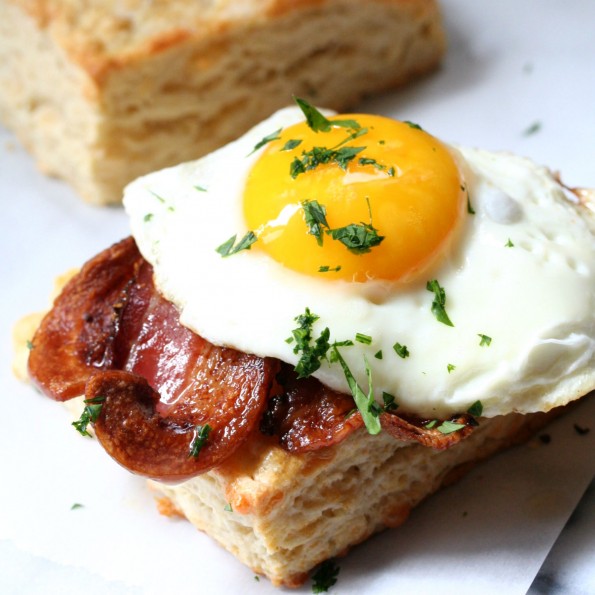 Smoked Gouda Biscuits